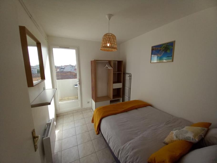 Appart 2/4 Pers Proche Centre Avec Balcon, Parking 나르본 외부 사진