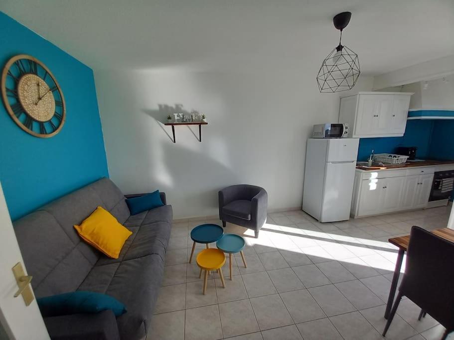 Appart 2/4 Pers Proche Centre Avec Balcon, Parking 나르본 외부 사진