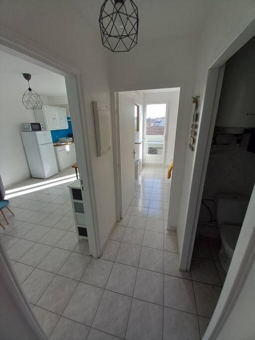 Appart 2/4 Pers Proche Centre Avec Balcon, Parking 나르본 외부 사진